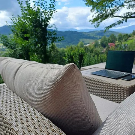 Wild Eye Glamping Beskidy Luxury tent